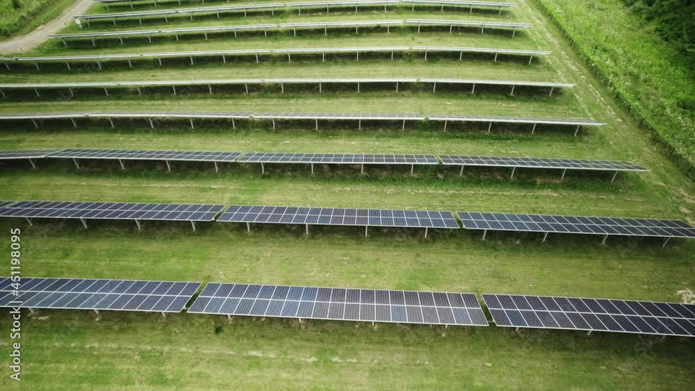 A large solar array in the midwest A large solar array in the midwest