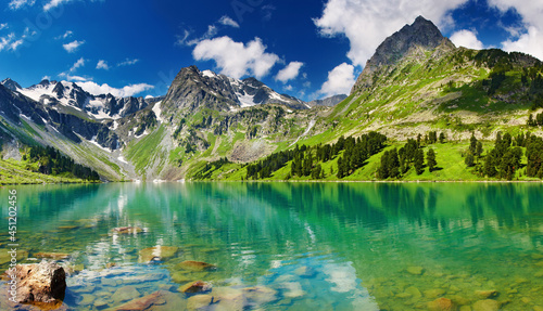 Photography lake in the mountains