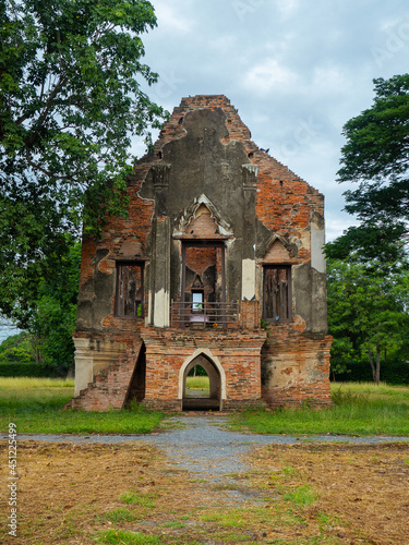 Phra Tamnak Kham Yad, Ang Thong Province photo