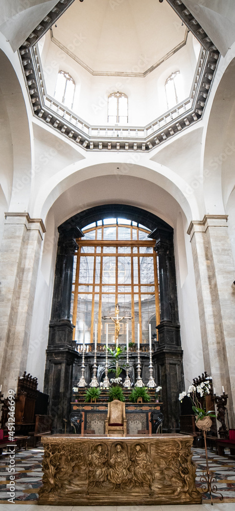 church of the holy sepulchre