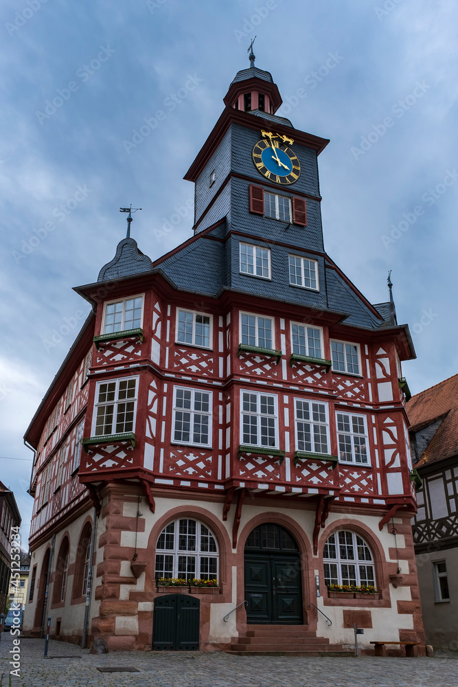 Obraz premium View towards the magnificent town hall of Heppenheim / Germany in the Odenwald 