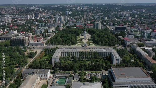 Chisinau in Moldawien aus der Luft | Luftbildaufnahmen von Moldawiens Hauptstadt Chisinau  photo