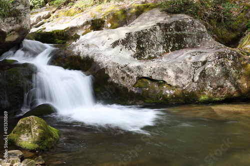 Fototapeta Naklejka Na Ścianę i Meble -  waterfalls galore