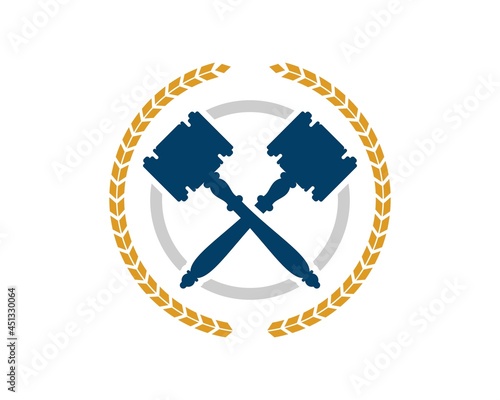 Circular wheat with cross law hammer inside