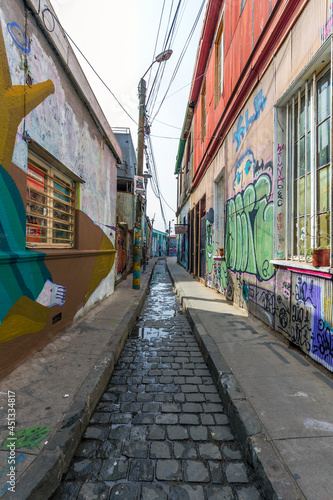 Valparaiso, Chile - August 13, 2019: Colorful buildings of the UNESCO World Heritage city of Valparaiso, Chile © Natalia