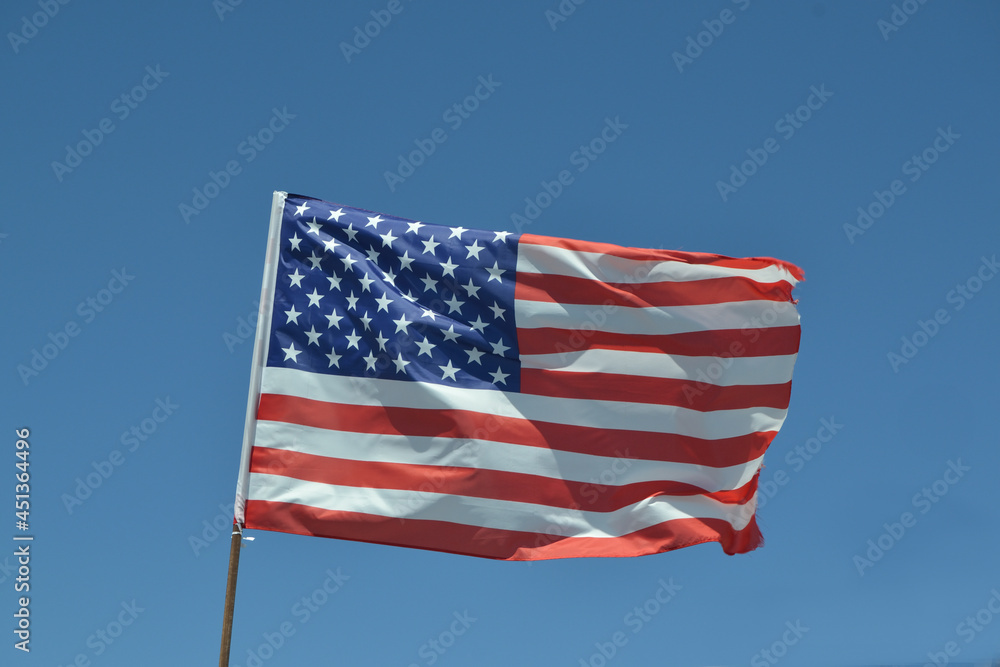 Drapeau Américain flottant au vent Drapeau Américain flottant au vent