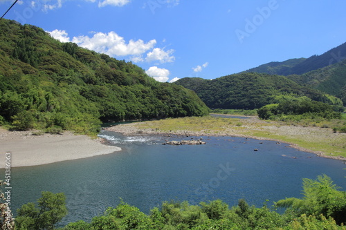 高知県四万十市 君が淵から見た四万十川