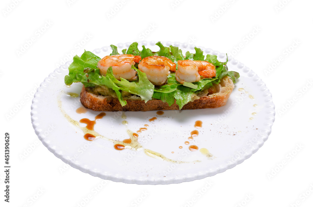 sandwich with shrimp herbs and guacamole sauces