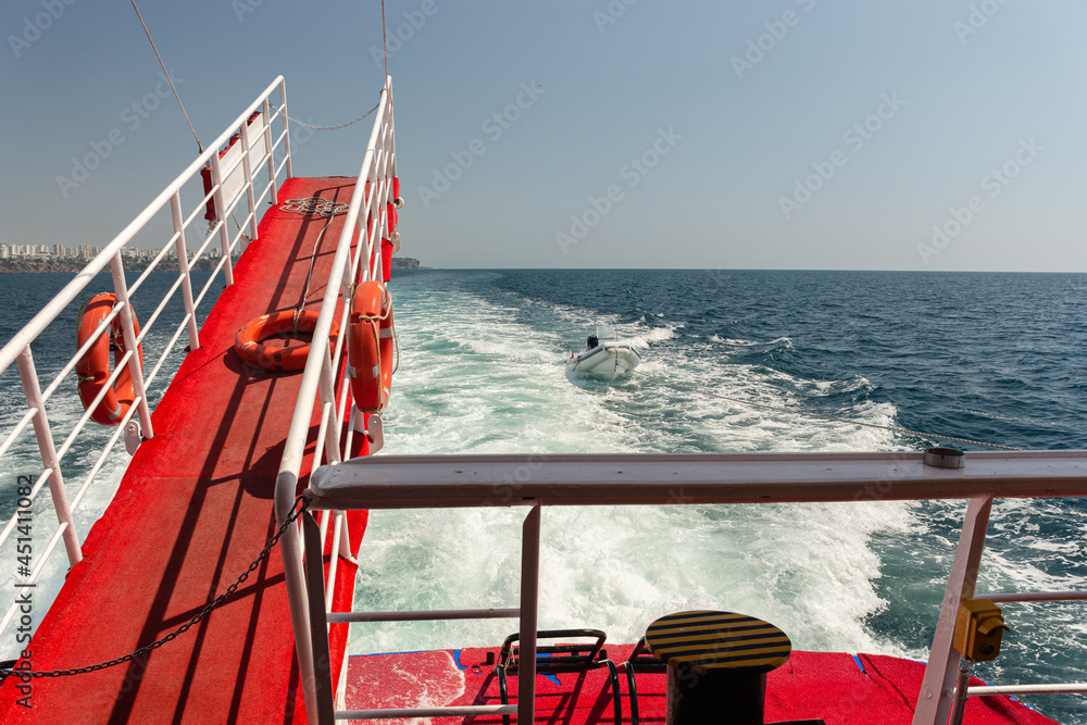 Fototapeta premium at the stern of the yacht