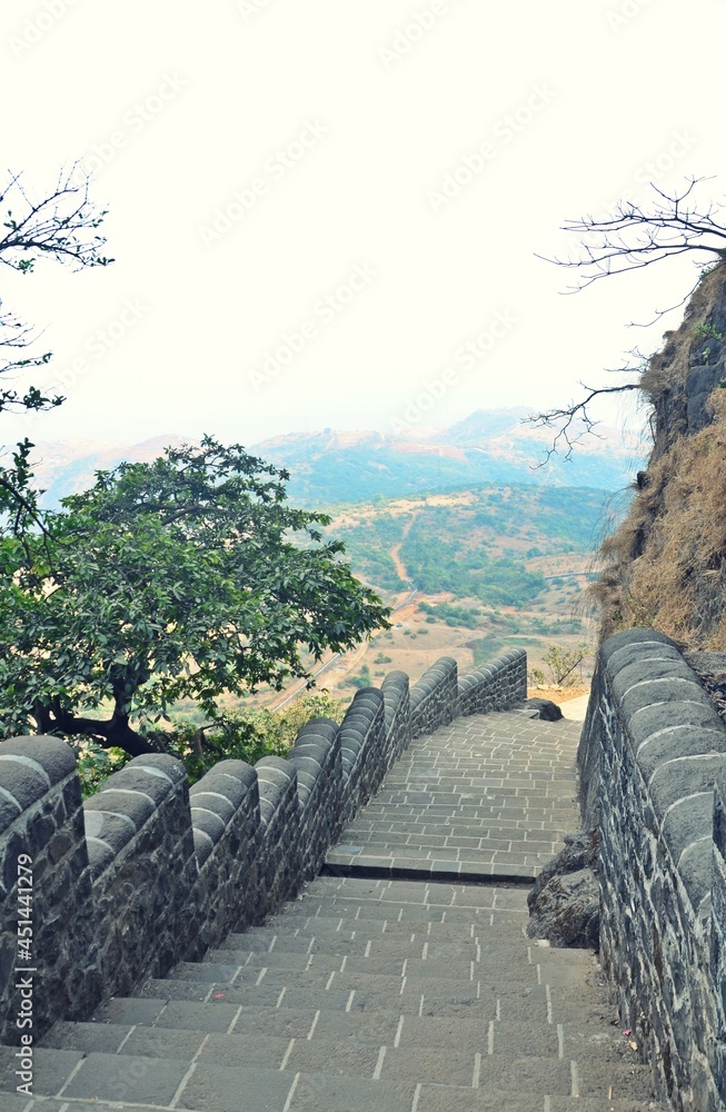 Obraz premium 18th century Lohagad Fort pune ,Maharashtra India
