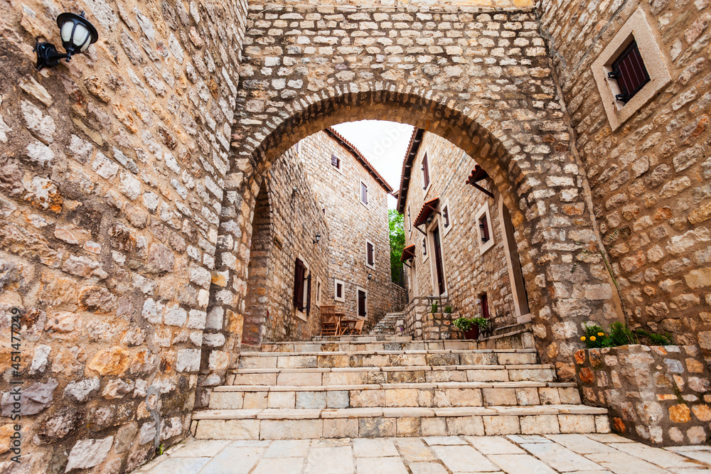 Obraz premium Street in Ulcinj old town, Montenegro