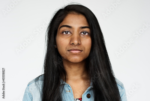 Photography Worldface-Indian girl in a white background
