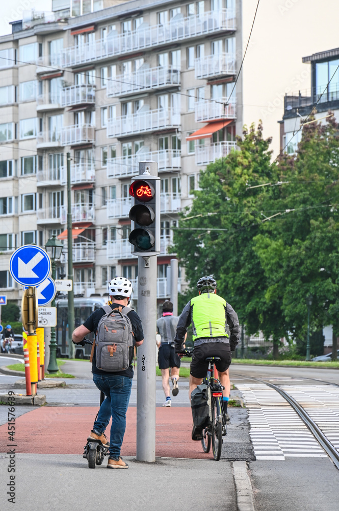 velo cycliste ville Bruxelles piste cyclable