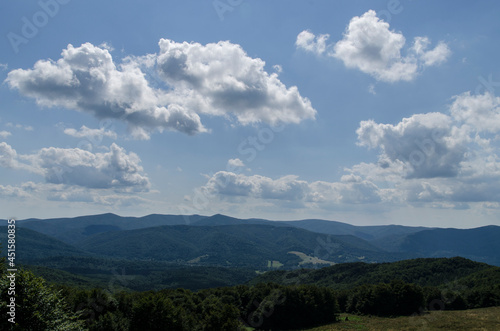 Fototapeta Naklejka Na Ścianę i Meble -  Bieszczady połonina Wetlińska 