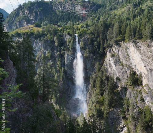 Bei Matrei in Osttirol: Steinerfall