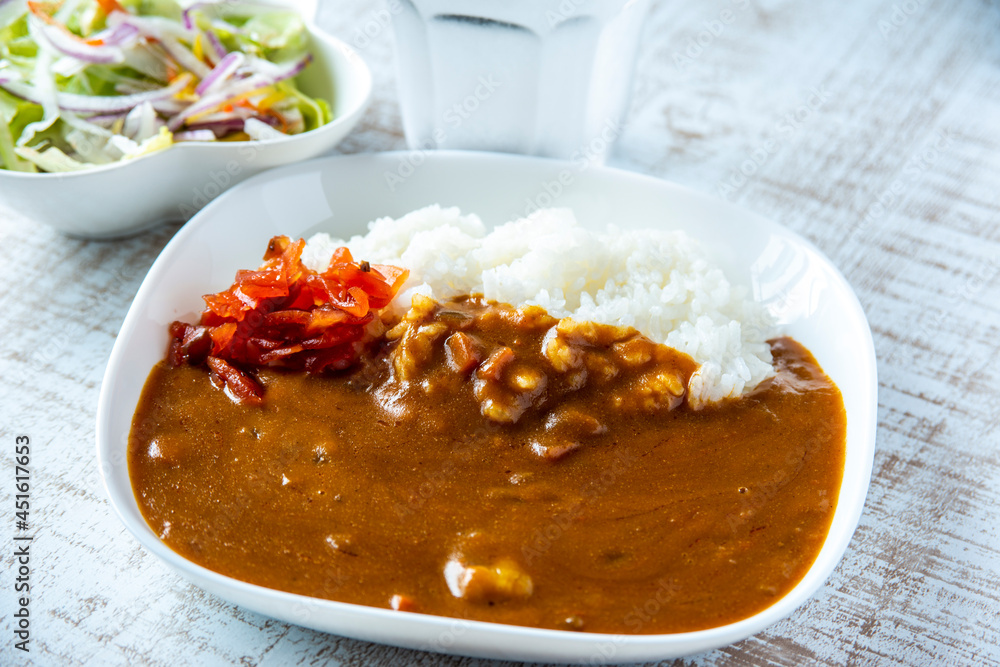 食卓のビーフカレー 食卓のビーフカレー