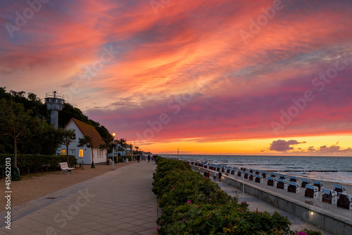 Sonnenuntergang an der Ostsee, Ostseebad Kühlungsborn, Mecklenburg-Vorpommern, Deutschlan