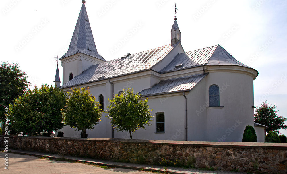 Fototapeta premium General view and architectural details of the Catholic Church of the Transfiguration of the Lord built in 1880 in the neo-baroque style in Wasilków in Podlasie, Poland.