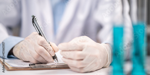 Foto professional health care researchers scientist working in life of medical scienc