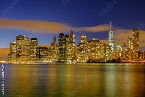New York City lower manhattan and the financial district during early evening © Jorge Moro