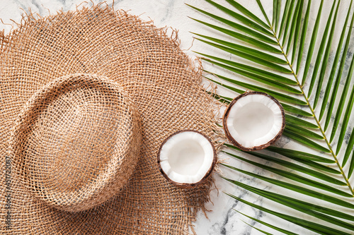 Tropical summer vacation wi...