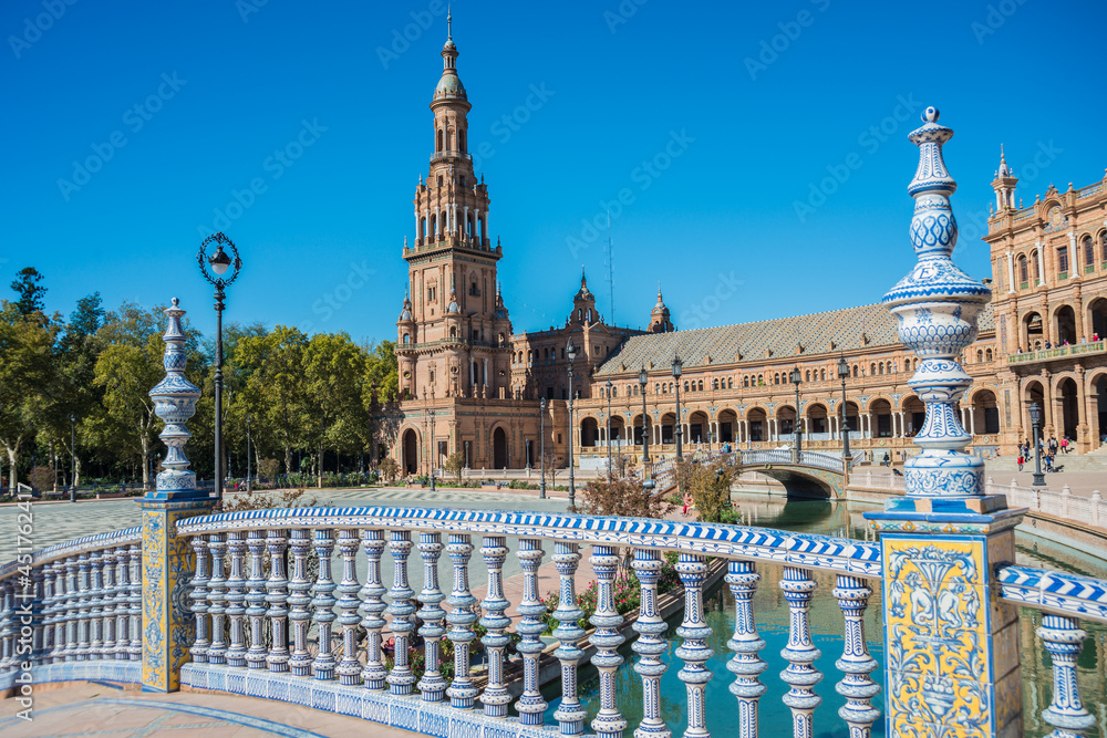 Naklejka premium Plaza de Espana square in Seville, Spain.
