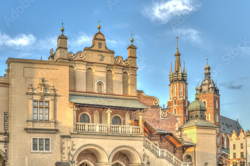 Krakow old town, HDR Image © mehdi33300