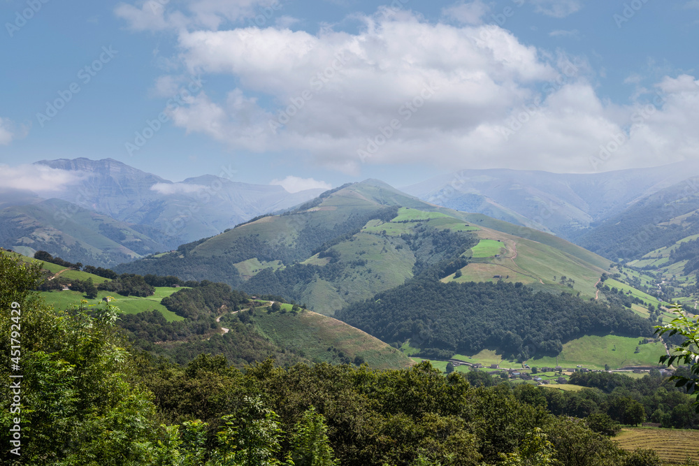 Obraz premium Valle del Pas or valleys pasiegos located in Cantabria, Spain