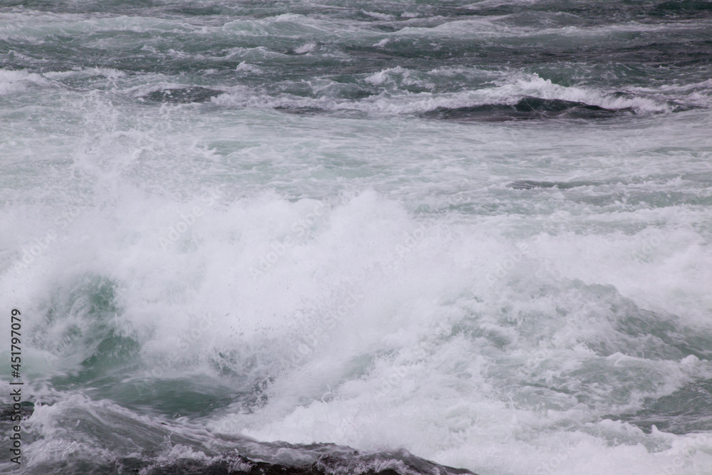 Cascading waters on the Niagara River Cascading waters on the Niagara River