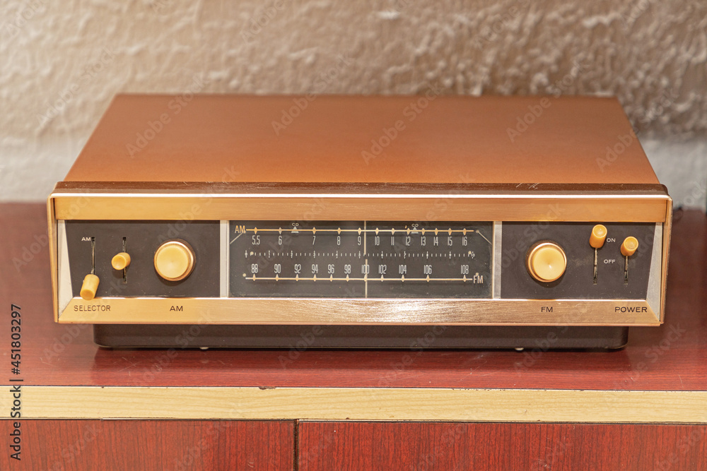 Fototapeta premium Old Radio Receiver