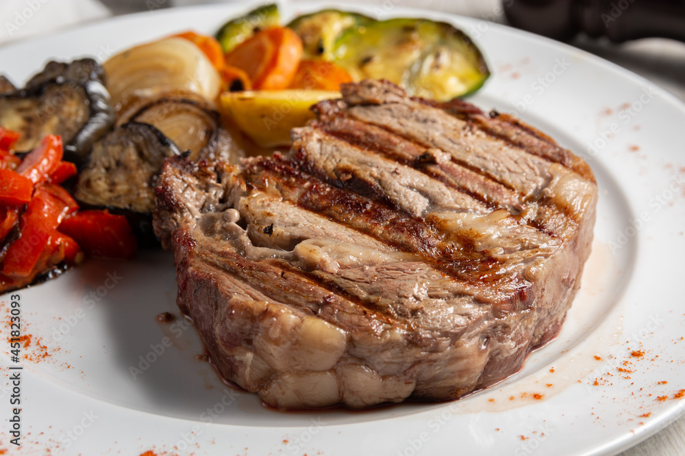 ojo de bife con verduras