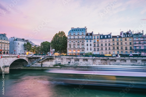 Photography Paris by night