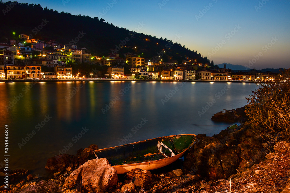 Fototapeta premium night panorama of the town of Gythio, Greece