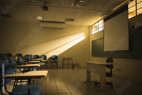 Sala de aula vazia photo