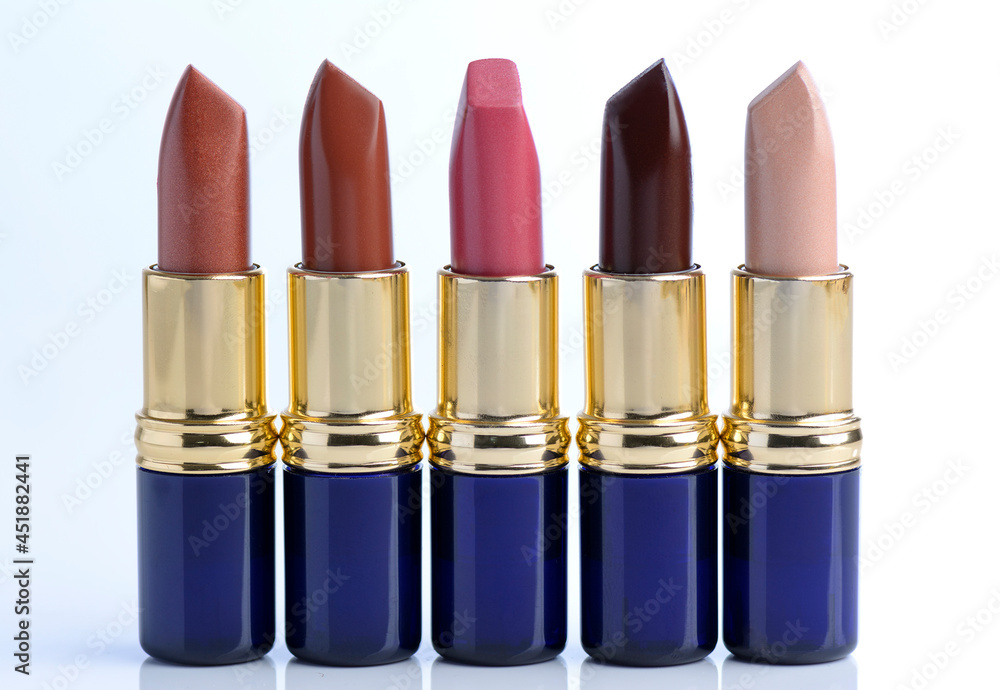 Barras de labios diferentes colores Barras de labios diferentes colores