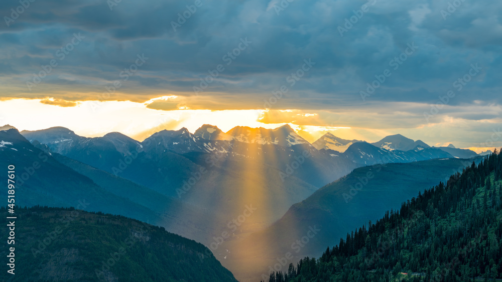 Glacier National Park, Heavenly Rays of Light