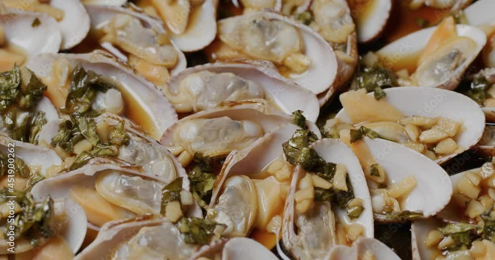 Chaozhou style steamed clam dish