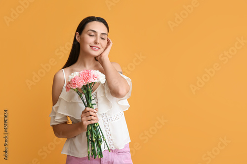 Young woman with beautiful ...
