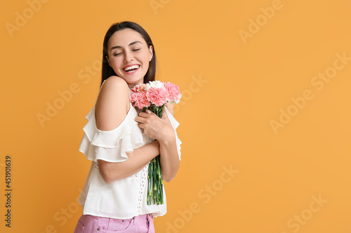 Young woman with beautiful ...