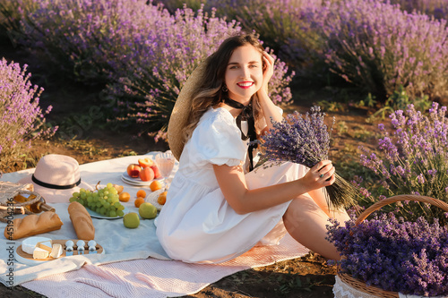 Beautiful young woman havin...