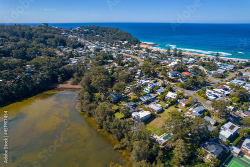North Avoca Lake Walk - New South Wales, Australia 