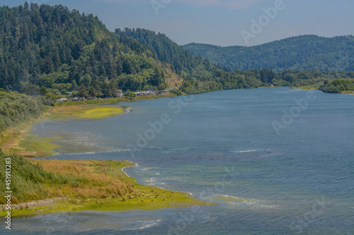 Fotografie Klamath River near the Pacific Coast in Klamath, Del Norte County, California