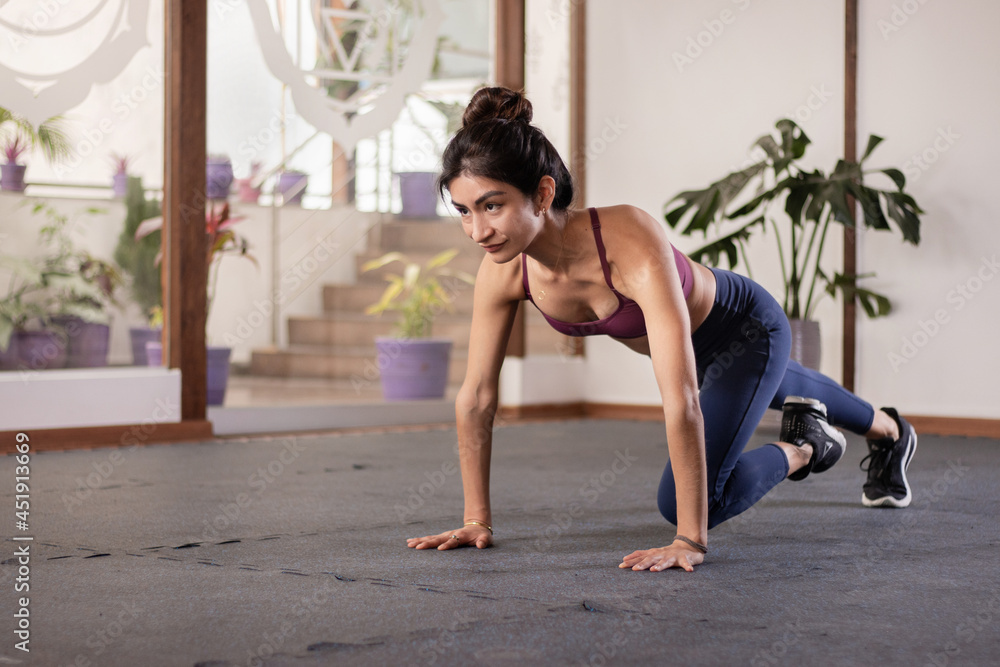woman doing exercise