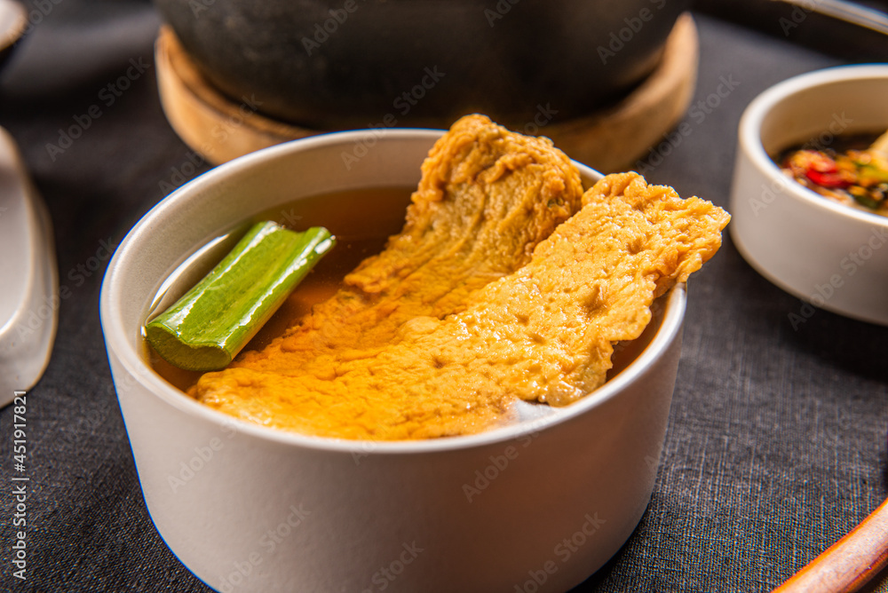 간장 베이스로 만든 맛있는 어묵 요리 탕 간장 베이스로 만든 맛있는 어묵 요리 탕