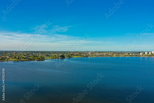Wallpaper Mural オーストラリアのパースをドローンで撮影した空撮写真 Aerial photo of Perth, Australia taken by drone. Torontodigital.ca