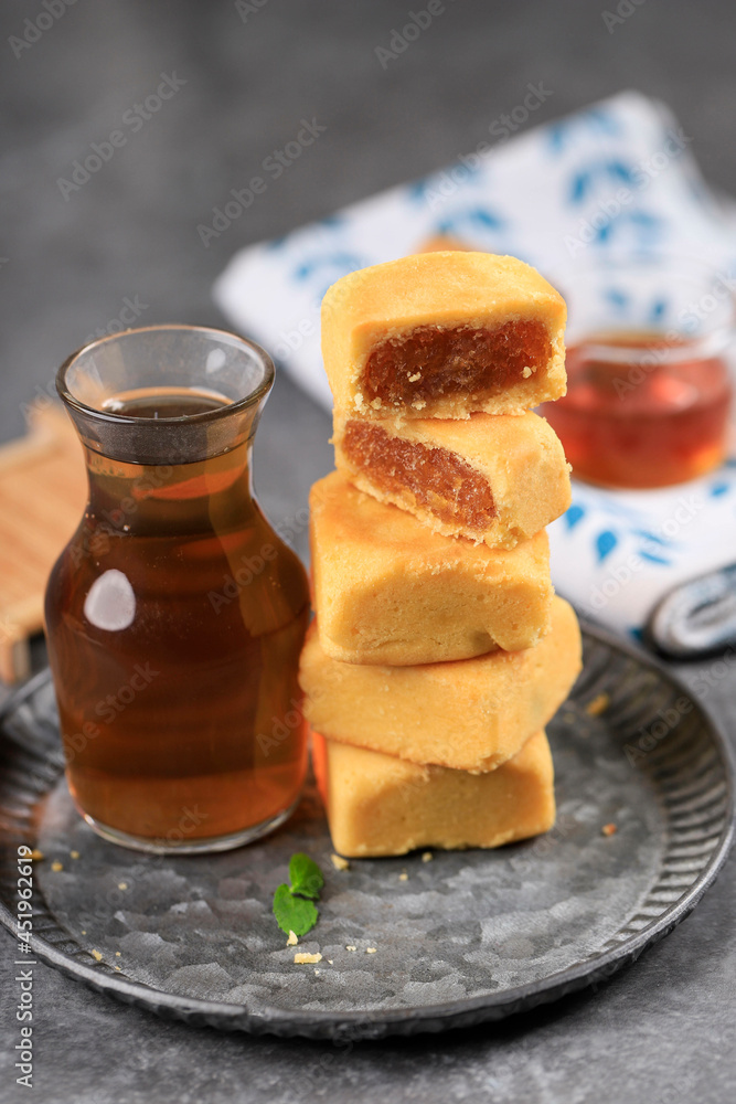 Delicious Taiwan Pineapple Tart, Melted Pie Crust with Pineapple Jam Inside, Usually Come with Square or Rectangle Shape Delicious Taiwan Pineapple Tart, Melted Pie Crust with Pineapple Jam Inside, Usually Come with Square or Rectangle Shape