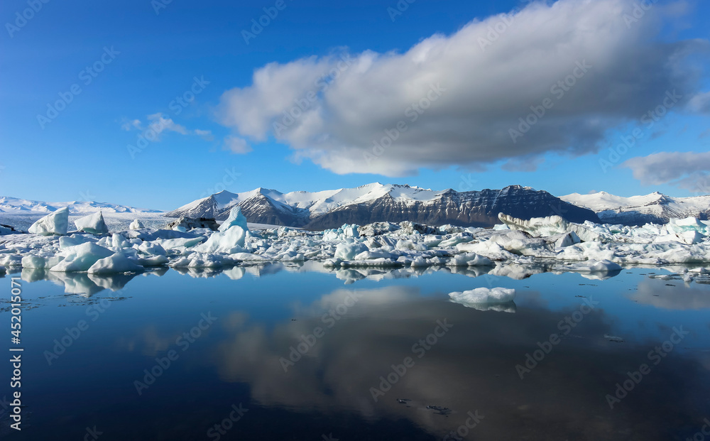 View of the glacial Jokulsarlon Lake in Iceland