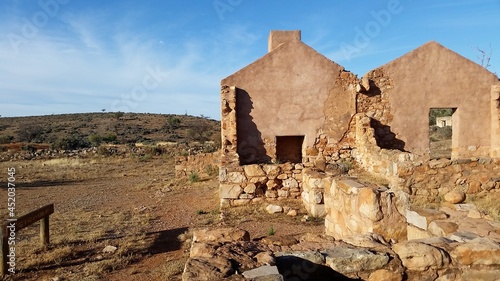 Abandoned homestead in the Australian outback