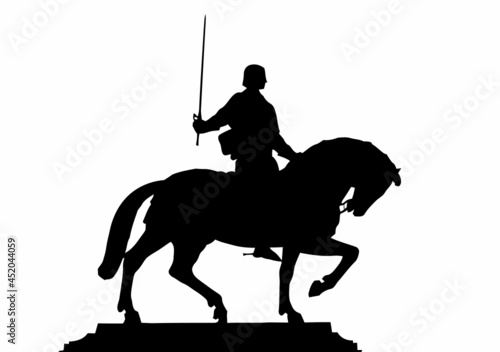 Cavalei medieval com a espada em riste. Imagem negra em silhueta