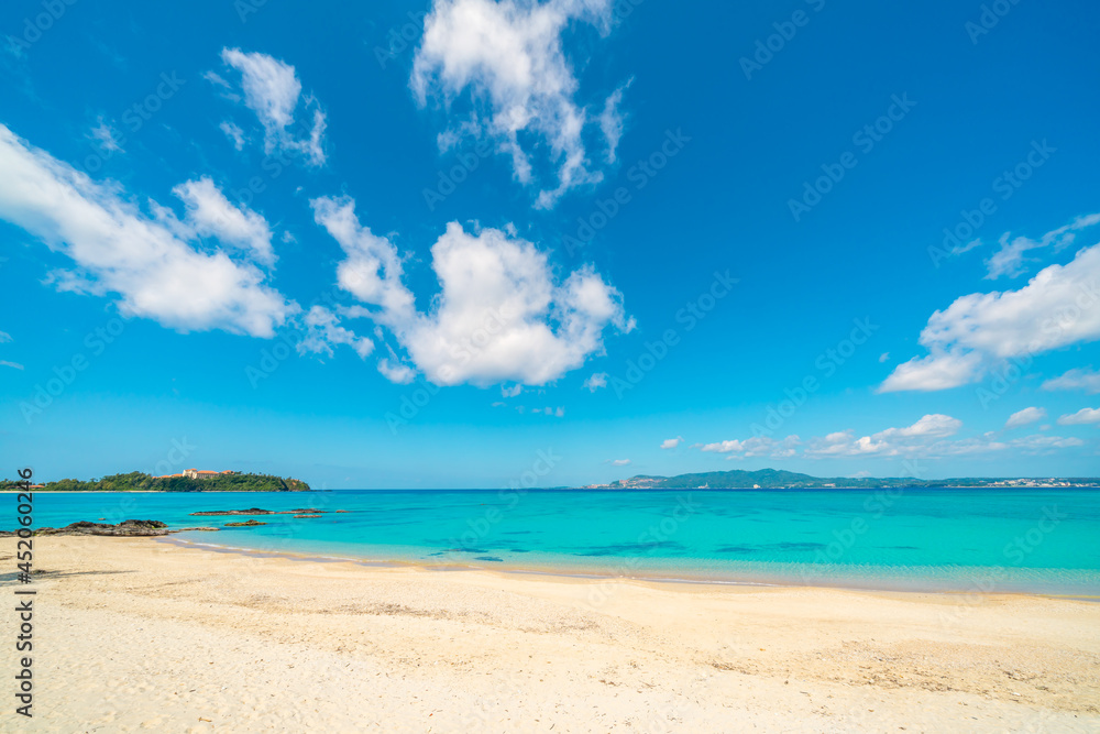 沖縄の海